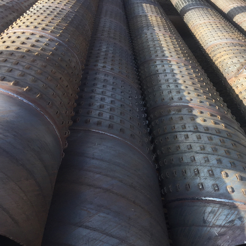 牡丹江孔式滤水管的材质选择